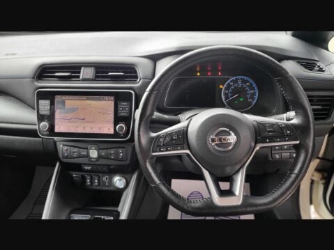 Nissan LEAF N-CONNECTA 26