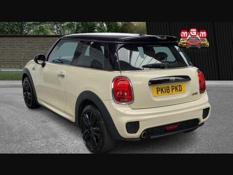 Mini Hatch COOPER 6