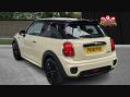 Mini Hatch COOPER 6