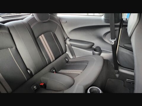 Mini Hatch COOPER 13