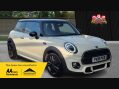 Mini Hatch COOPER 1