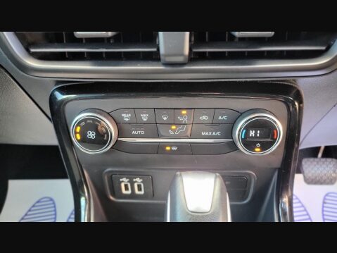 Ford Ecosport TITANIUM 37