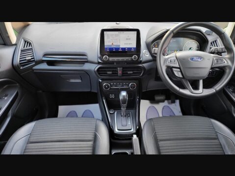 Ford Ecosport TITANIUM 9