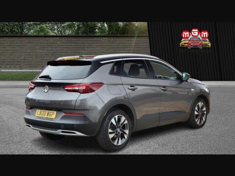 Vauxhall Grandland X SE PREMIUM 10
