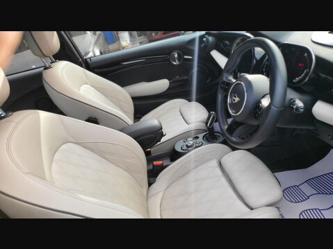 Mini Hatch COOPER S LEVEL 3 16