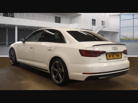 Audi A4 TFSI BLACK EDITION 2