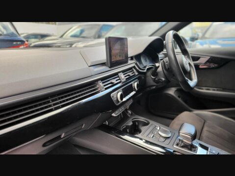Audi A4 TFSI BLACK EDITION 9