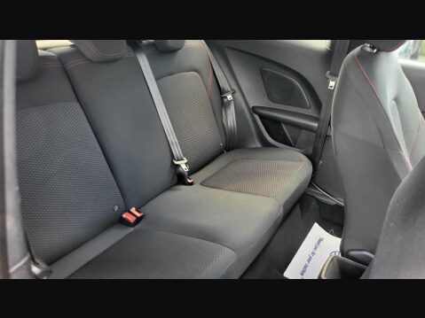 Ford Fiesta ST-LINE 16