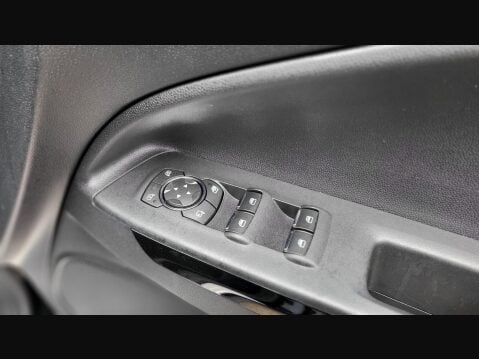Ford Ecosport TITANIUM 27