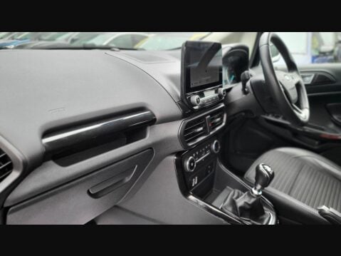 Ford Ecosport TITANIUM 10