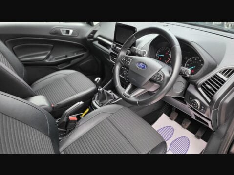Ford Ecosport TITANIUM 15