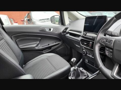 Ford Ecosport TITANIUM 12