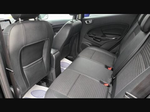 Ford Ecosport TITANIUM 17