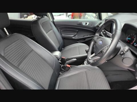 Ford Ecosport TITANIUM 16