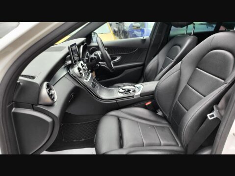 Mercedes-Benz C Class C 220 D AMG LINE 32