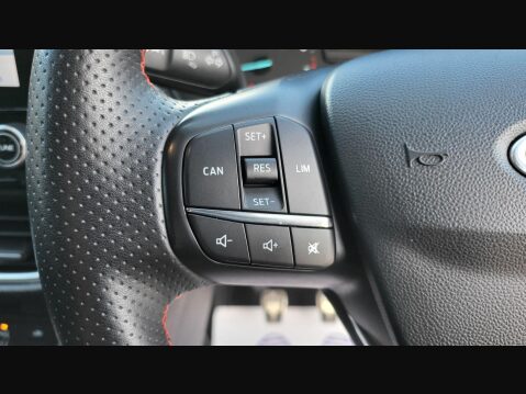 Ford Fiesta ST-LINE 23