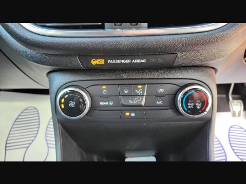 Ford Fiesta ST-LINE 22
