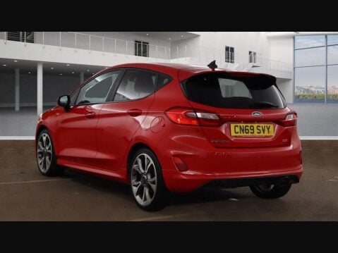 Ford Fiesta ST-LINE 1