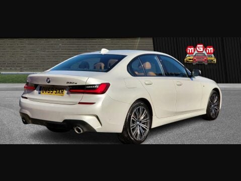 BMW 3 Series 330E M SPORT PHEV 11