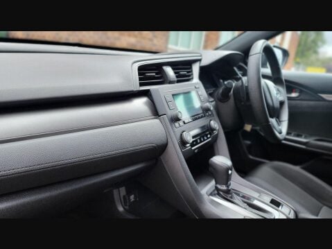 Honda Civic VTEC SE 9
