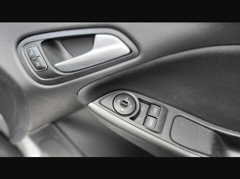 Ford Focus ST-LINE 39