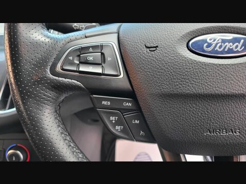 Ford Focus ST-LINE 21