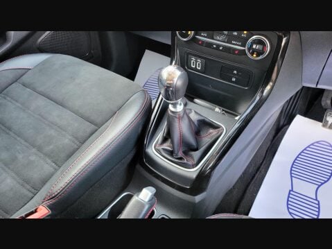 Ford Ecosport ST-LINE 12
