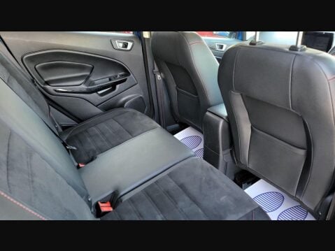 Ford Ecosport ST-LINE 15
