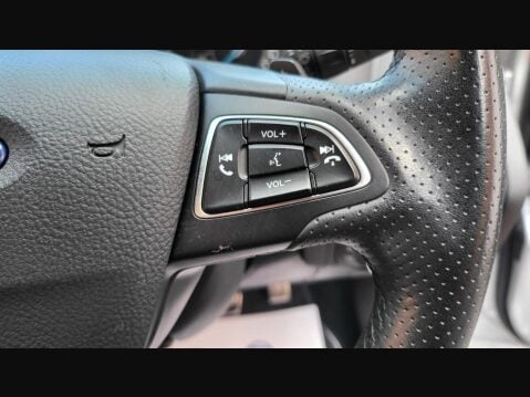 Ford Focus ST-LINE 23
