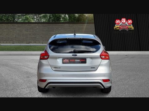 Ford Focus ST-LINE 7