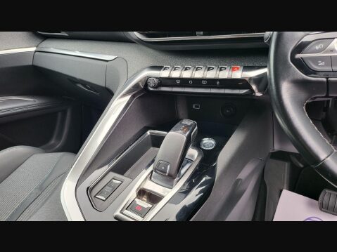 Peugeot 3008 PURETECH S/S ALLURE PREMIUM 16