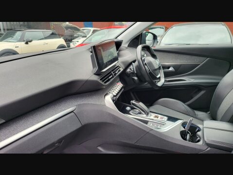 Peugeot 3008 PURETECH S/S ALLURE PREMIUM 11