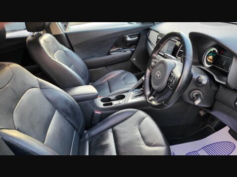 Kia Niro 3 13