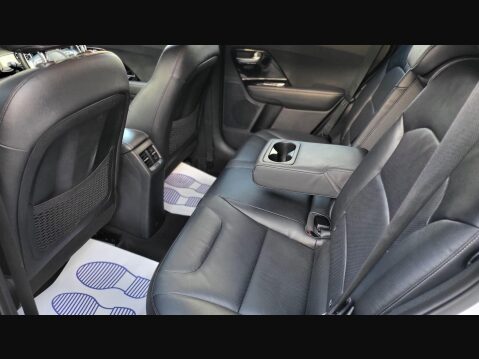 Kia Niro 3 15
