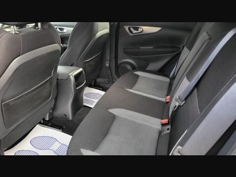 Nissan Qashqai N-CONNECTA DIG-T 17