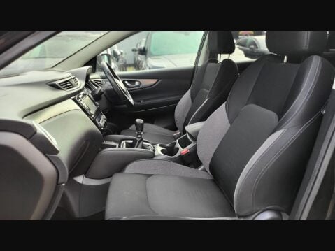 Nissan Qashqai N-CONNECTA DIG-T 28