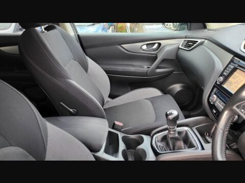 Nissan Qashqai N-CONNECTA DIG-T 16