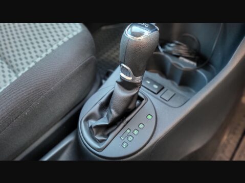 Skoda Fabia SE TSI DSG 14