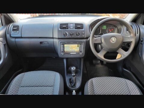 Skoda Fabia SE TSI DSG 2