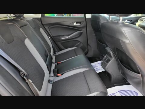 Vauxhall Grandland X SPORT NAV S/S 16