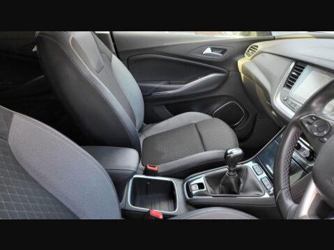 Vauxhall Grandland X SPORT NAV S/S 35