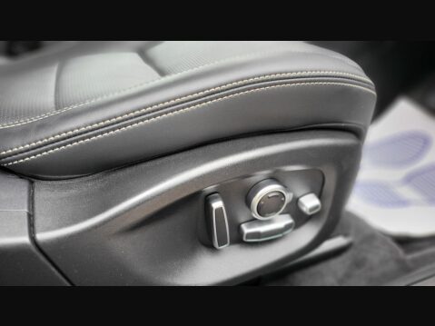 Jaguar I-Pace HSE 33