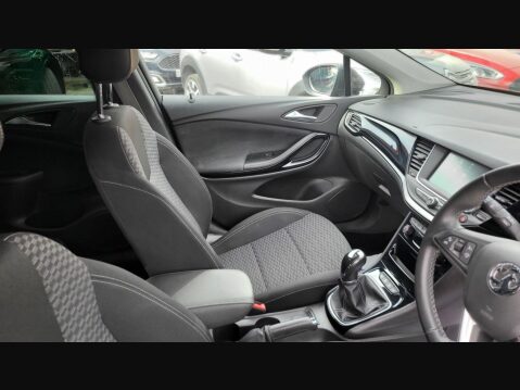 Vauxhall Astra SRI ECOTEC S/S 18
