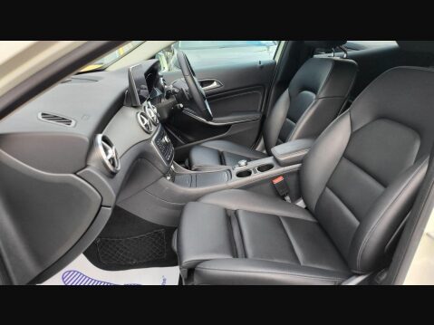 Mercedes-Benz GLA GLA 220 D 4MATIC SPORT PREMIUM 25