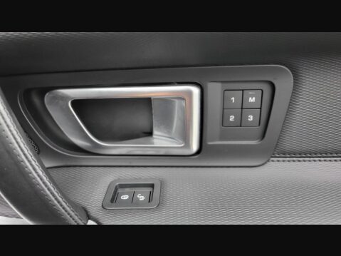 Land Rover Discovery Sport TD4 HSE DYNAMIC LUX 19