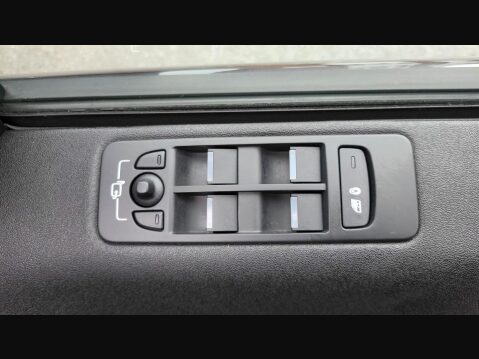 Land Rover Discovery Sport TD4 HSE DYNAMIC LUX 18