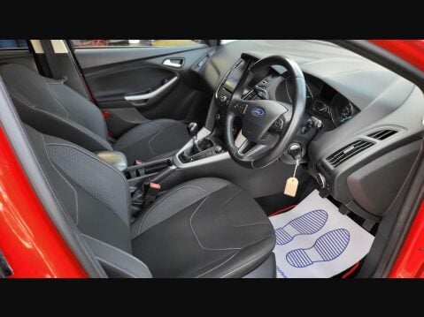 Ford Focus ZETEC 4