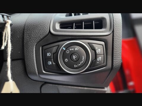 Ford Focus ZETEC 18