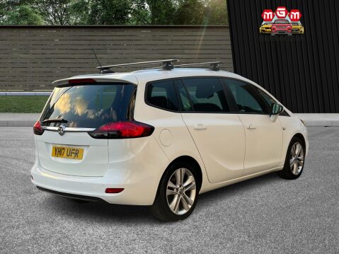Vauxhall Zafira SRI 9