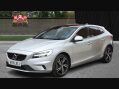 Volvo V40 T3 R-DESIGN PRO 3
